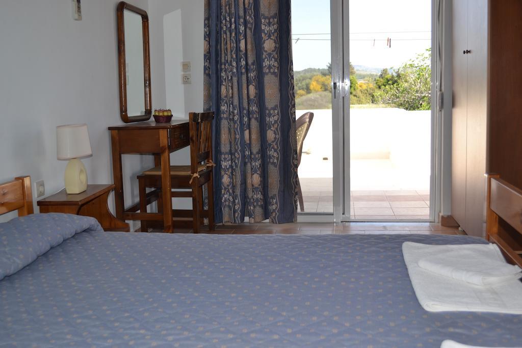 Petasos Apartments Gennadi Habitación foto
